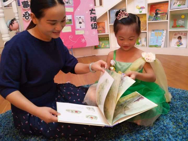 書香校園，閱讀幸福快樂 ——公明第二幼兒園閱讀月系列活動報道