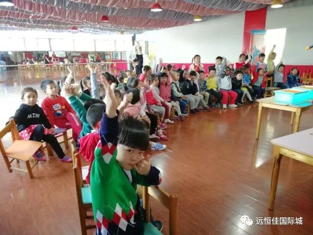 媽咪，這是我玩過最好玩的沙子……