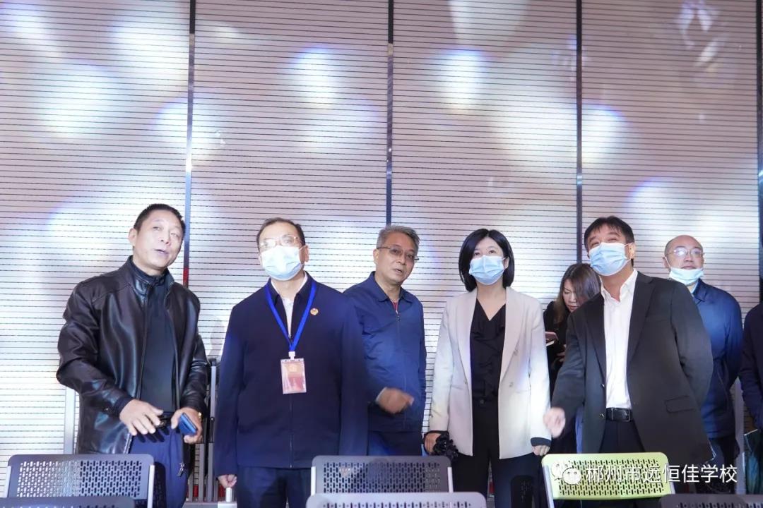 郴州市政協(xié)黨組書記、主席江波率隊(duì)來郴州遠(yuǎn)恒佳學(xué)校開展2021年1號(hào)重點(diǎn)提案督辦視察活動(dòng)